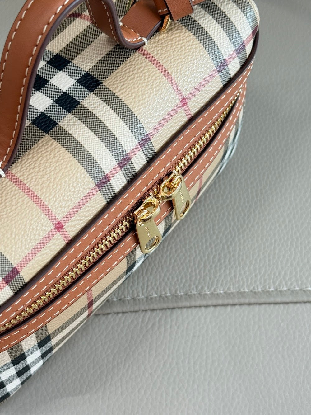 Ezyycart Bags Burberryn Luxury Bag --92898