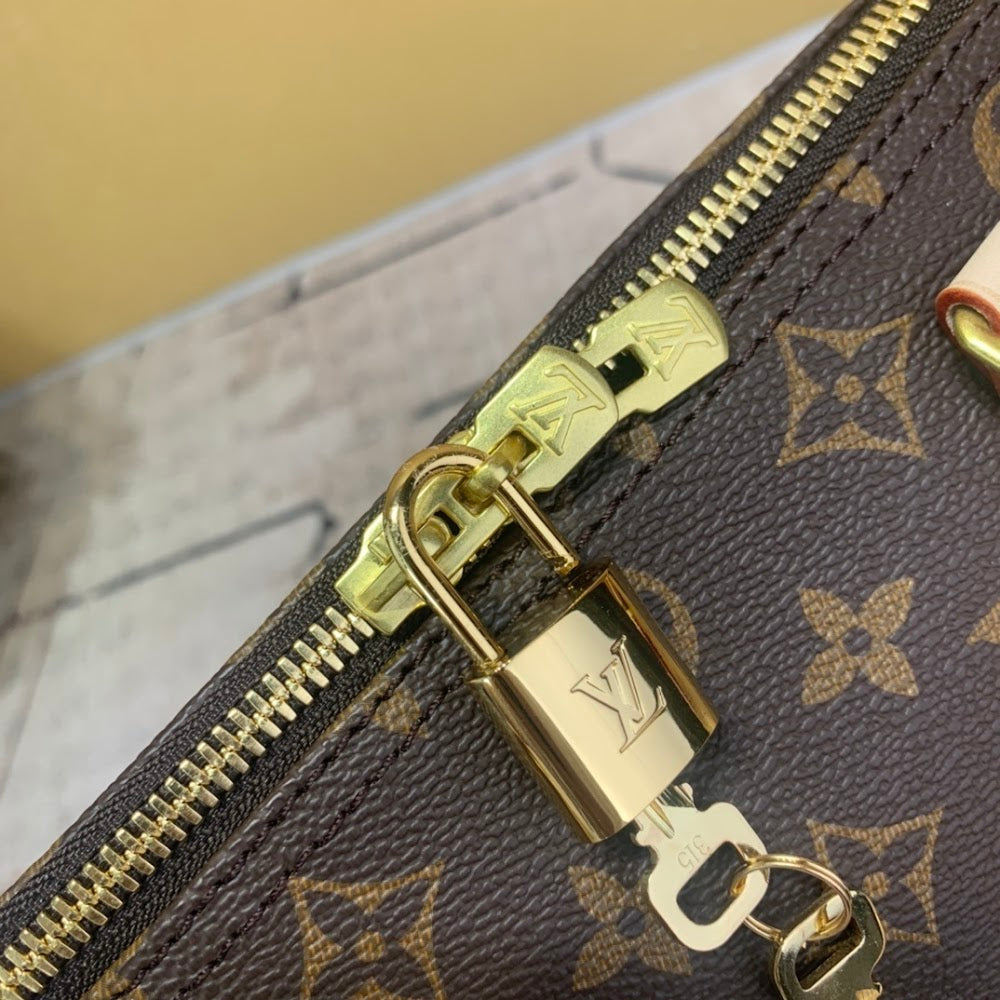 Anum Bags ln Luxury Bag --59189