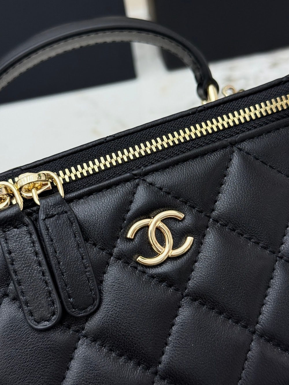 Anum Bags CHn Luxury Bag --113758