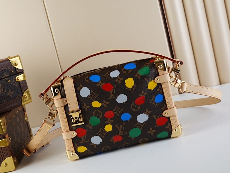 Anum Bags ln Luxury Bag --61065