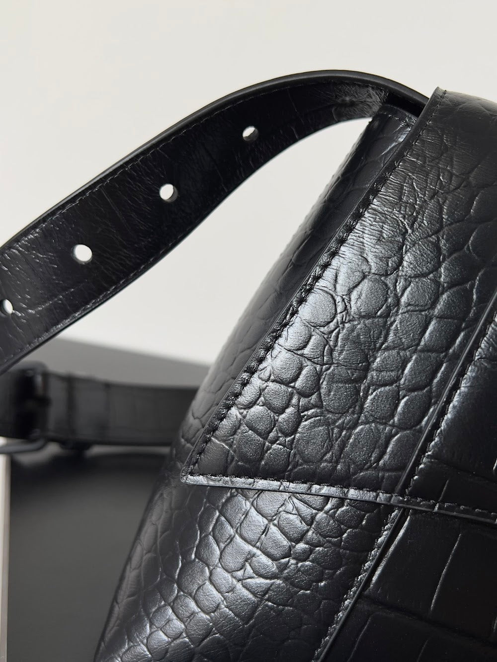 Ezyycart Bags Balenciaga Luxury Bag --111760
