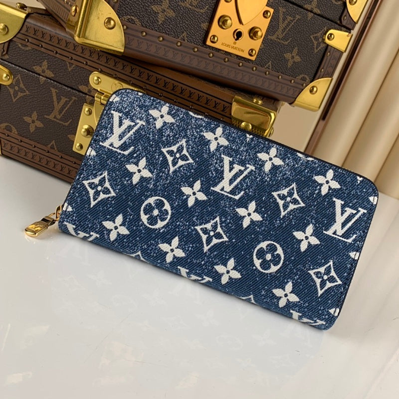 Anum Bags ln Luxury Bag --60849