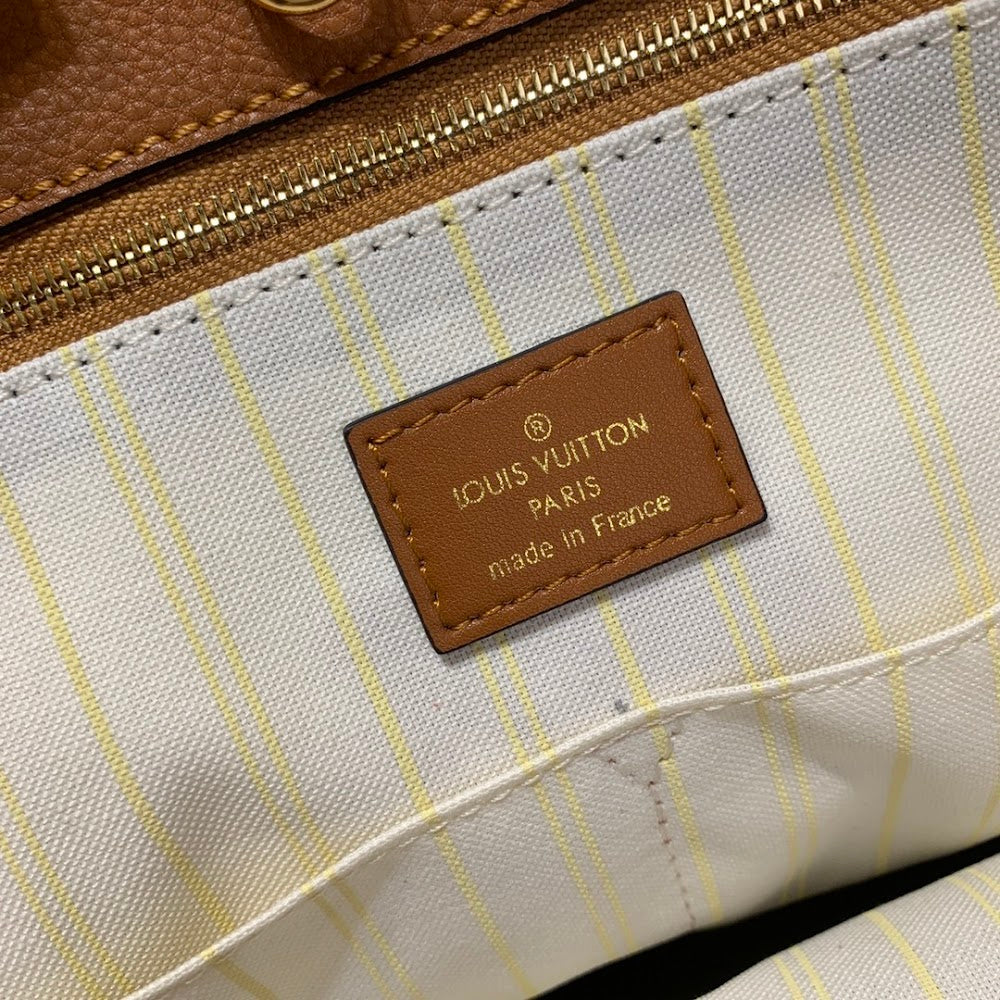 Anum Bags ln Luxury Bag --60069
