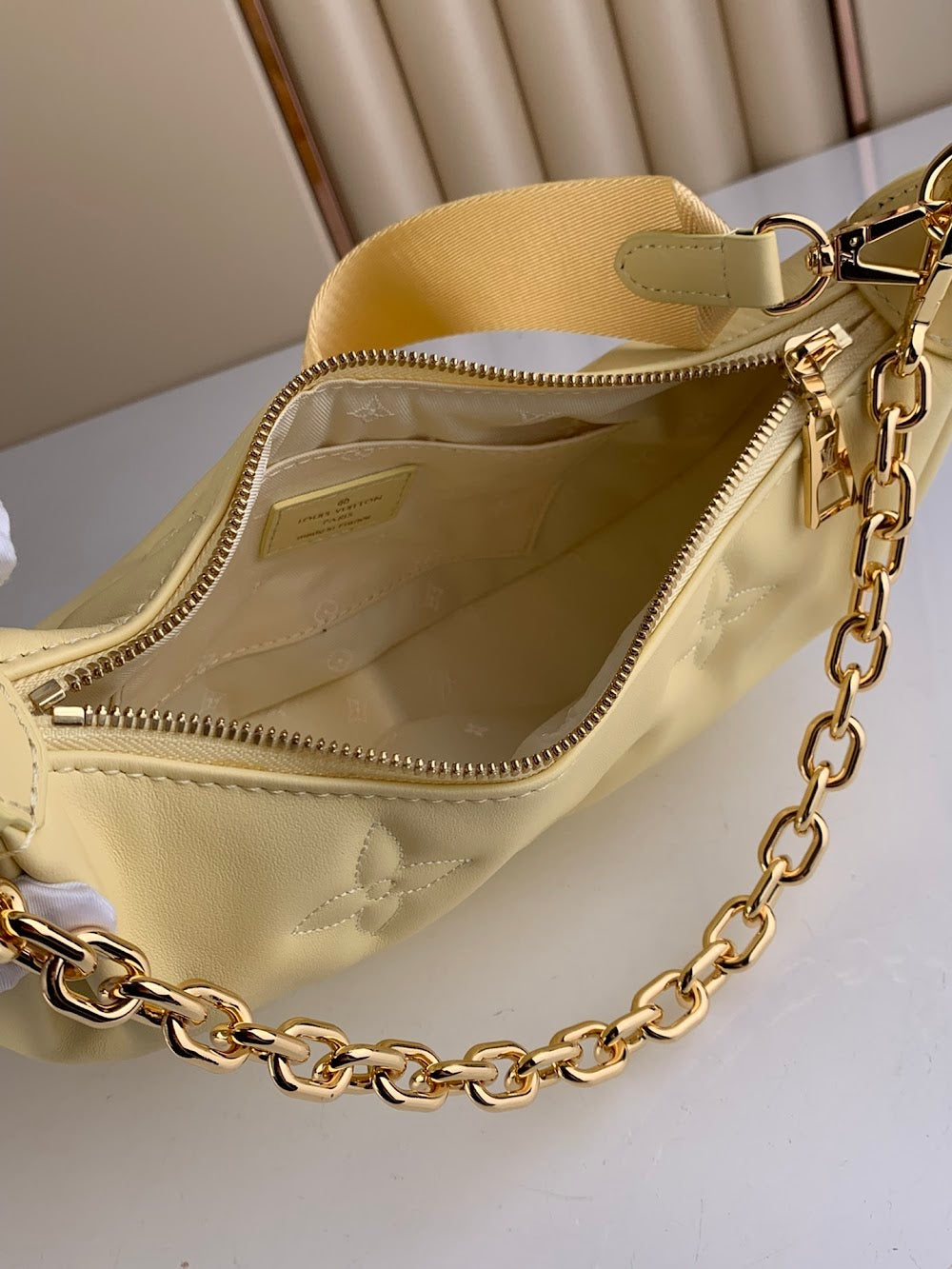 Anum Bags ln Luxury Bag --61011