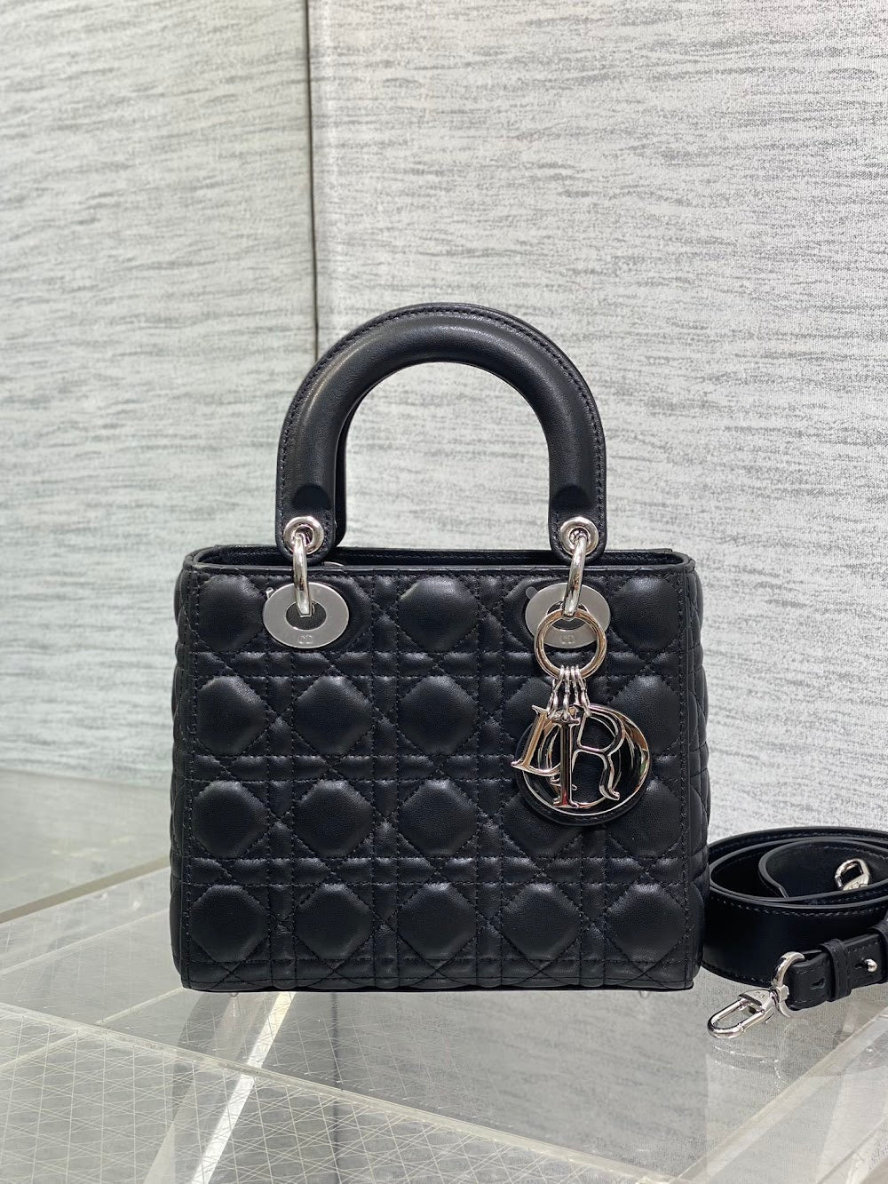 new-designer-premium-bags-nm16328