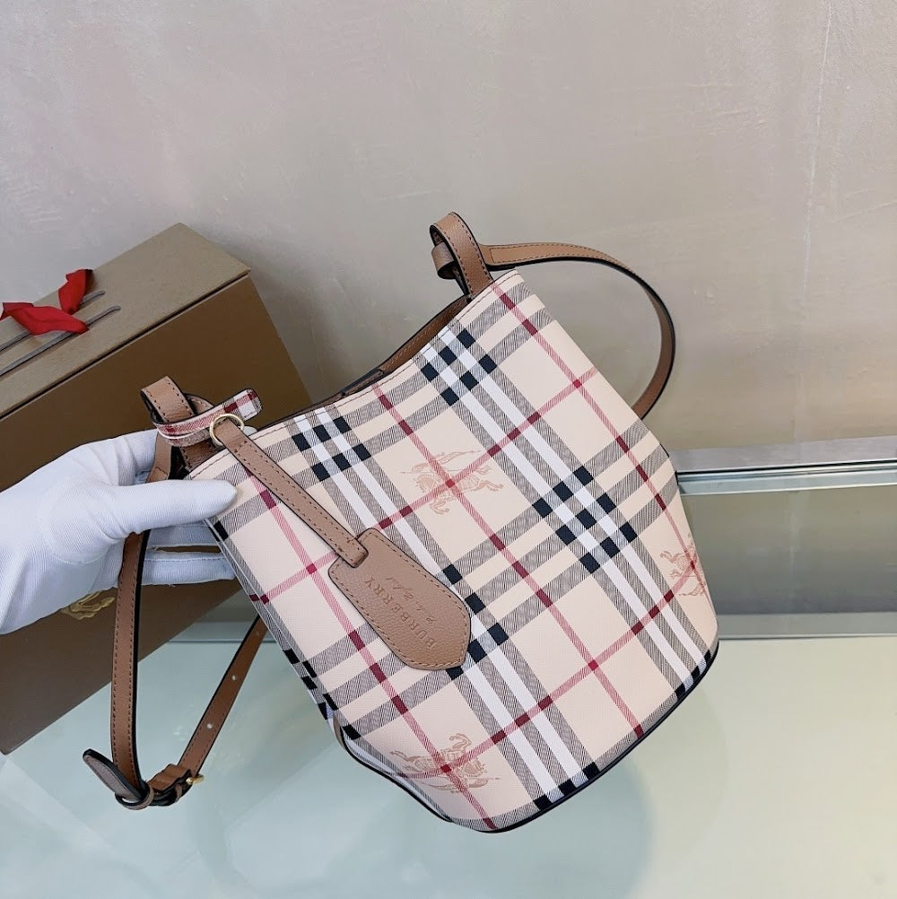 Ezyycart Bags Burberryn Luxury Bag --92421