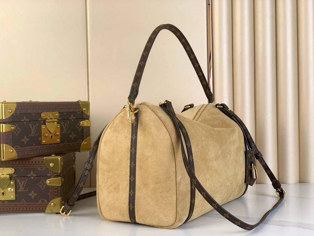 Anum Bags ln Luxury Bag --56543