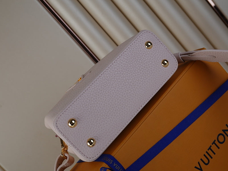 Anum Bags ln Luxury Bag --60418