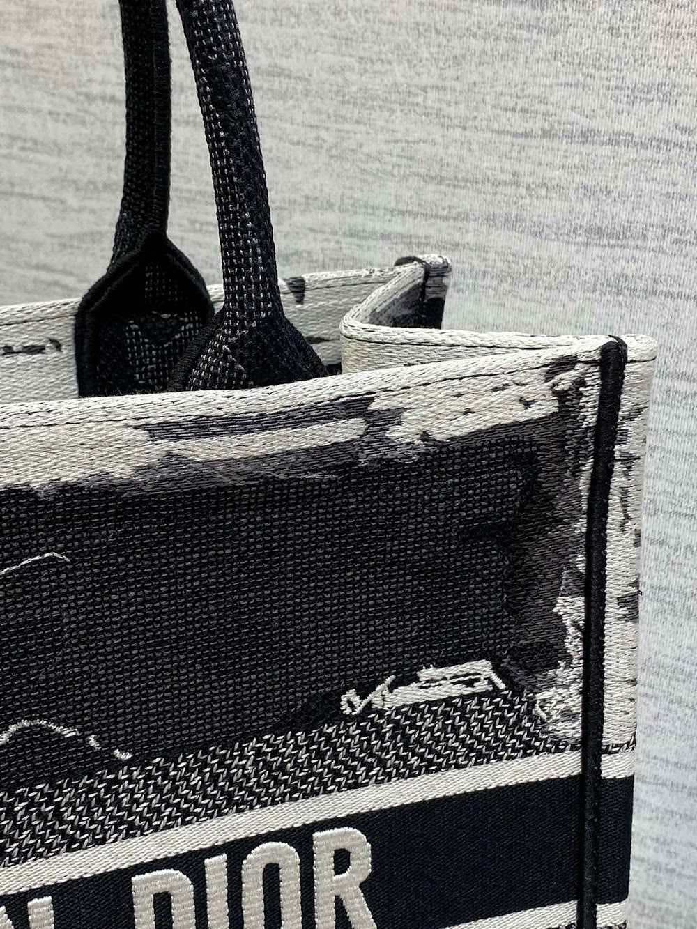new-luxury-designer-bags-nm16035