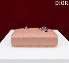 new-luxury-designer-bags-nm7402