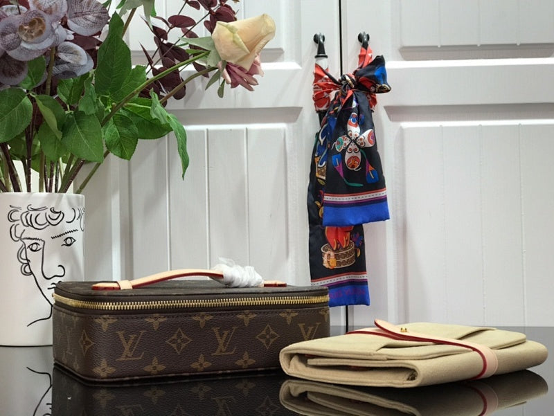 Anum Bags ln Luxury Bag --59433