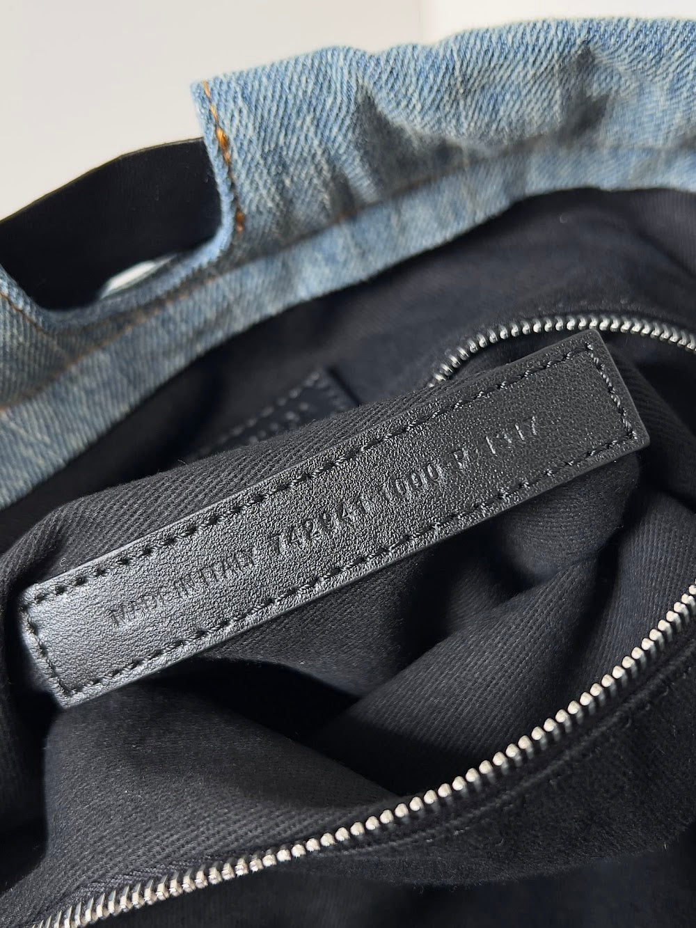Ezyycart Bags Balenciaga Luxury Bag --111276