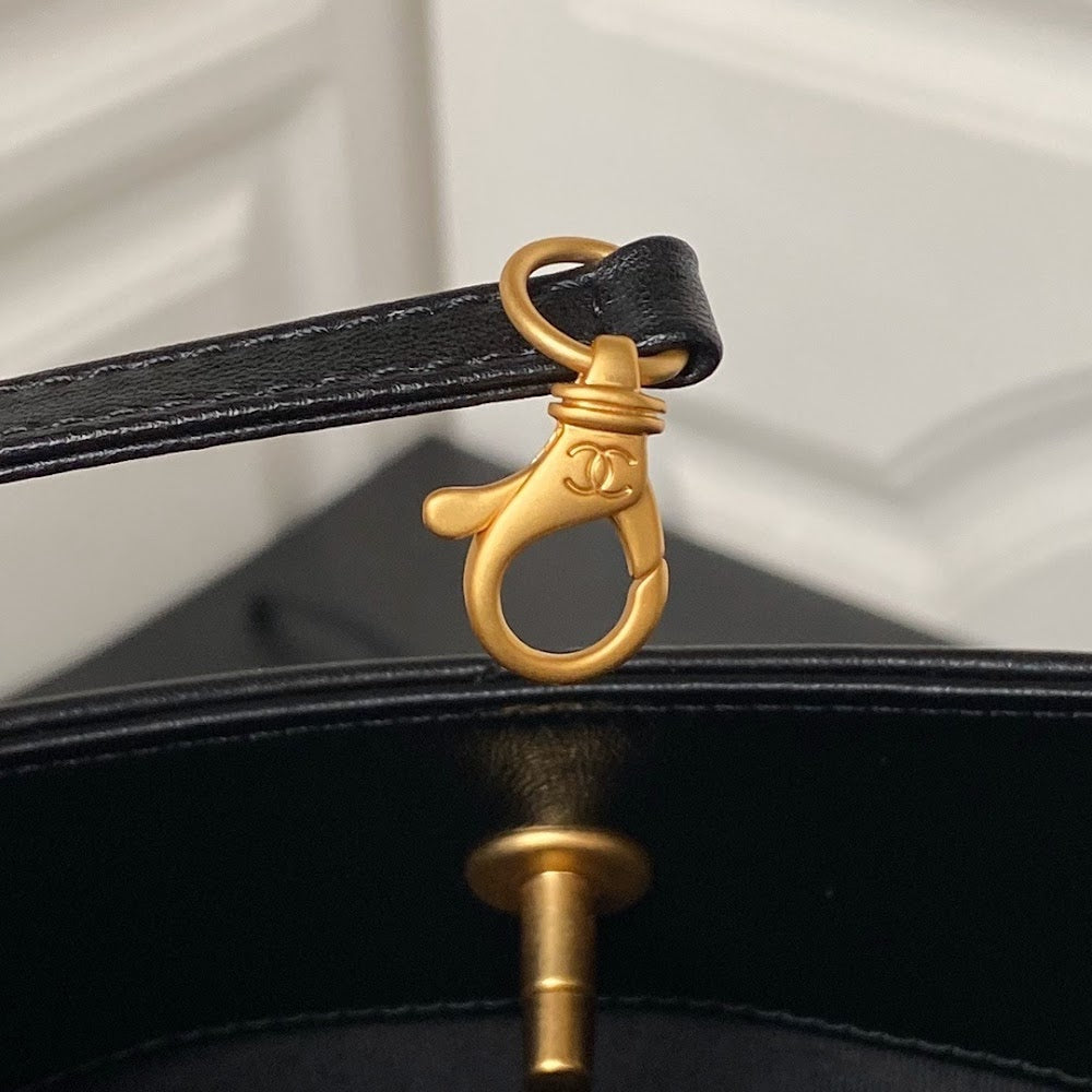 new-luxury-designer-bags-nm10009