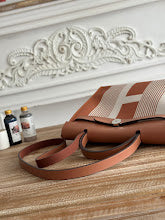 new-luxury-designer-bags-nm11583