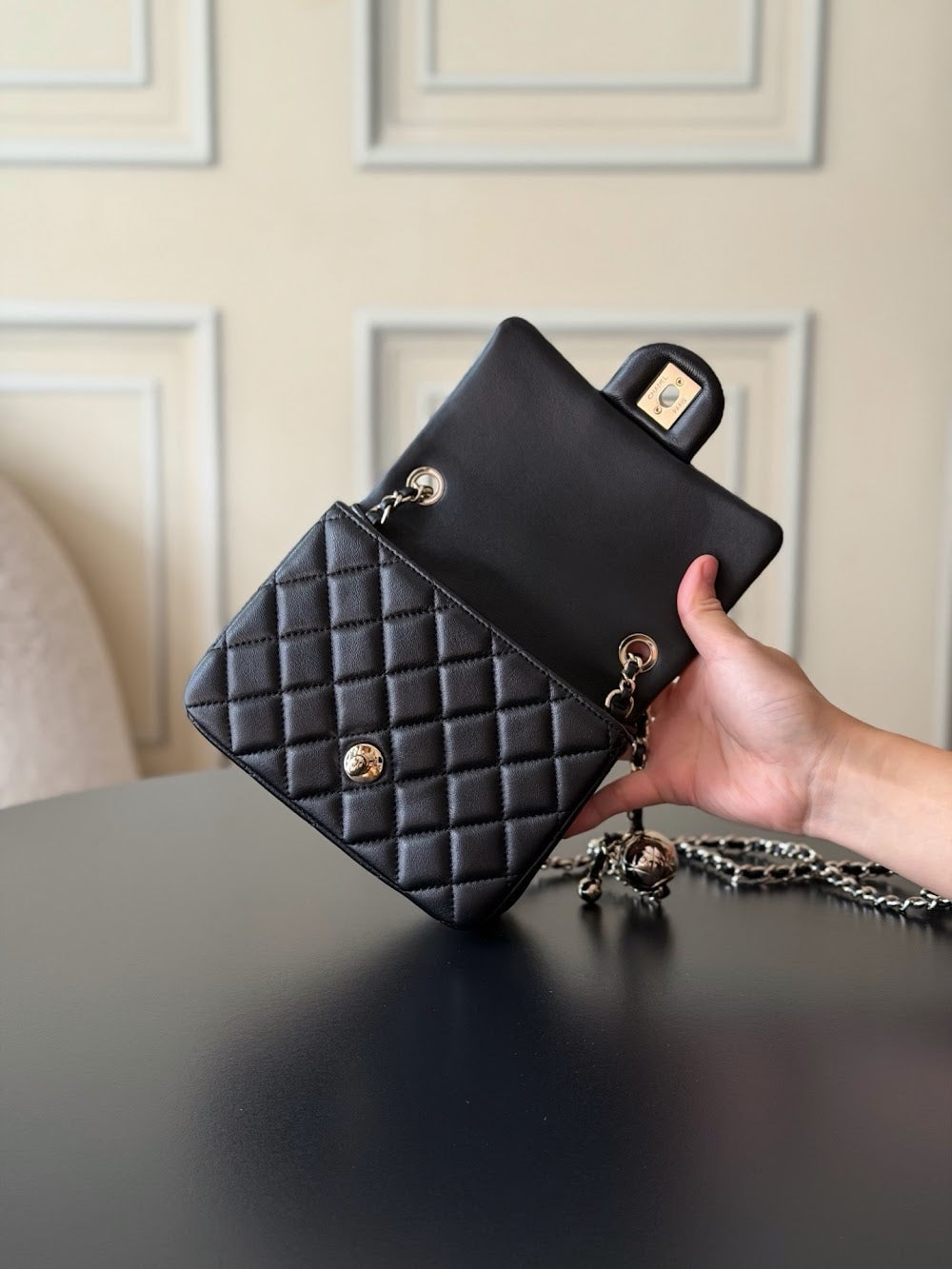 Anum Bags CHn Luxury Bag --114057