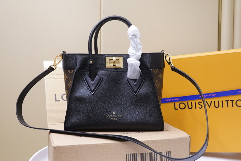 Anum Bags ln Luxury Bag --56630
