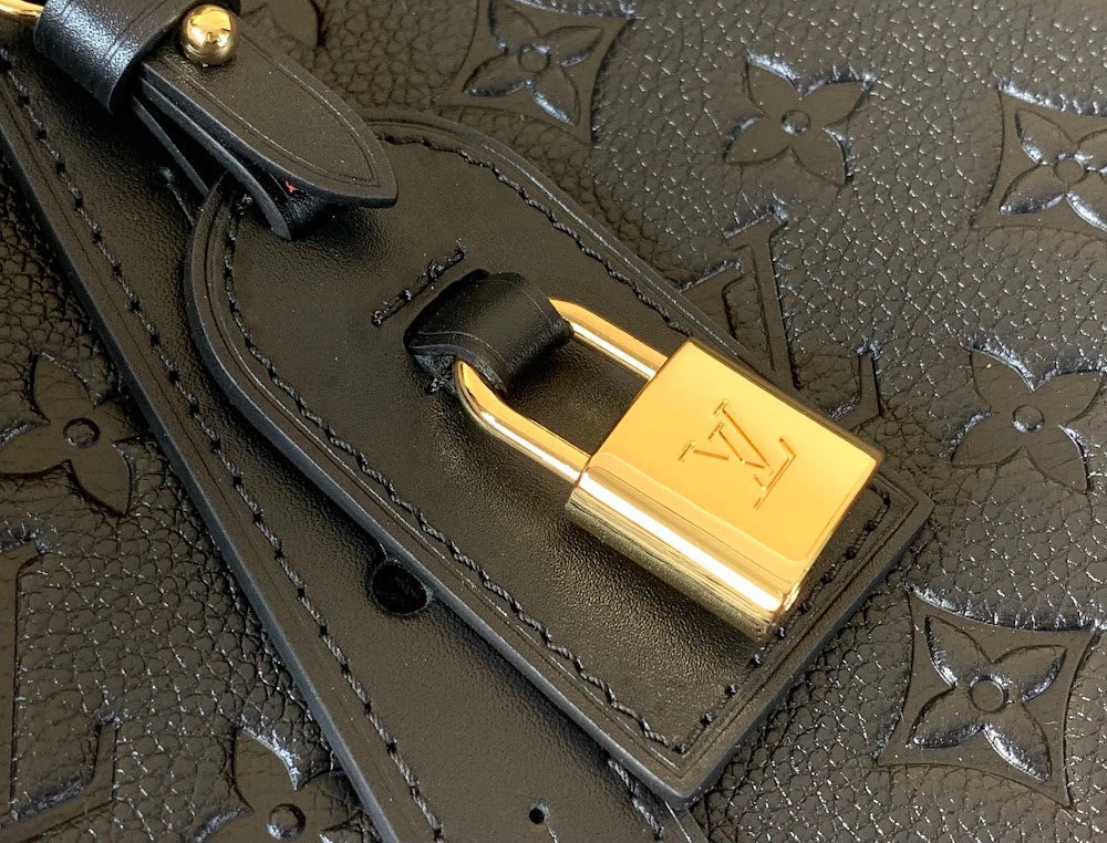 Anum Bags ln Luxury Bag --56748