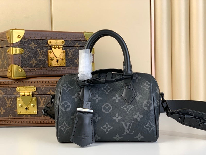 Anum Bags ln Luxury Bag --56944