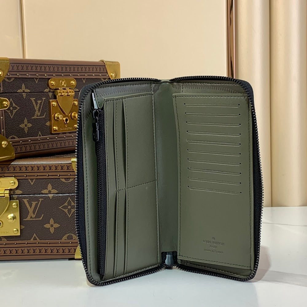 Anum Bags ln Luxury Bag --56624