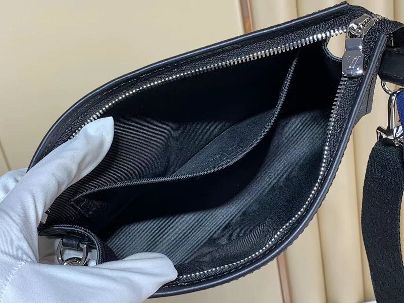 Anum Bags ln Luxury Bag --60868