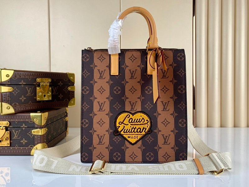 Anum Bags ln Luxury Bag --56542
