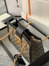 new-luxury-designer-bags-nm9010