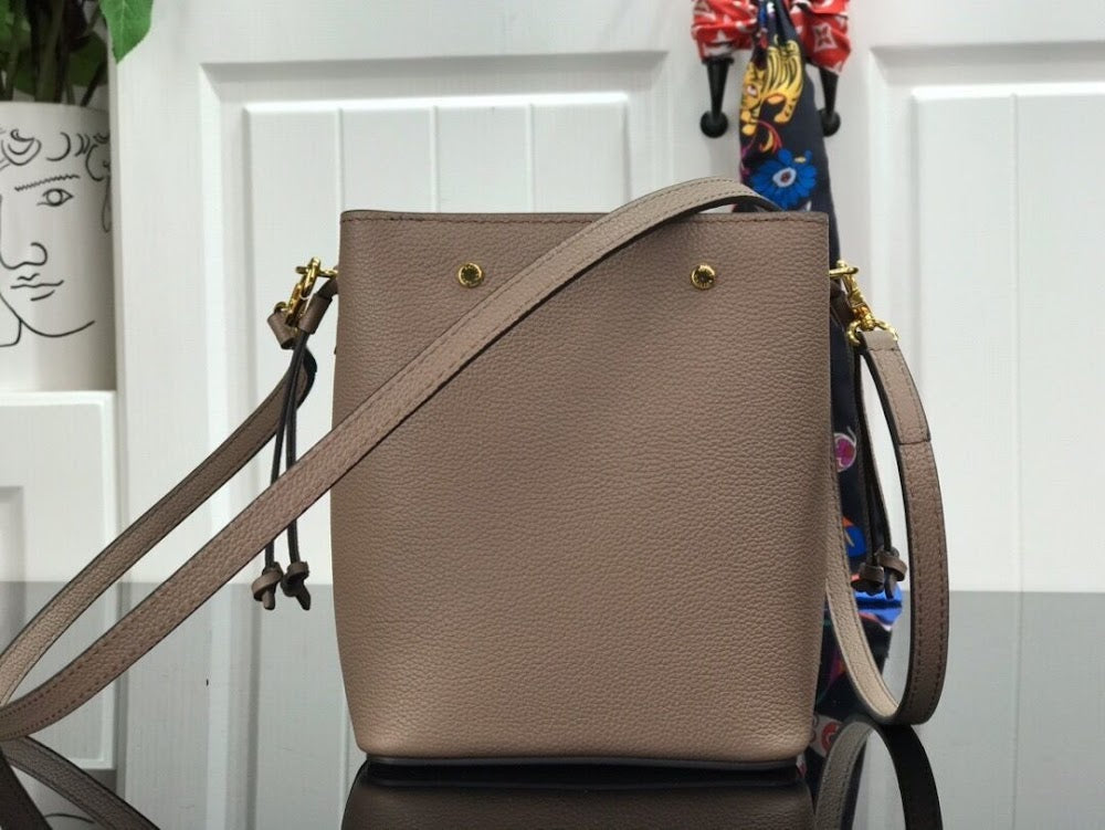 Anum Bags ln Luxury Bag --59109