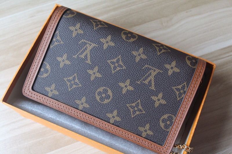 Anum Bags ln Luxury Bag --58985
