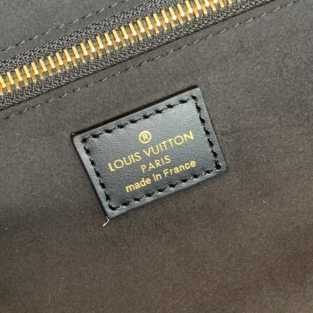 Anum Bags ln Luxury Bag --60771
