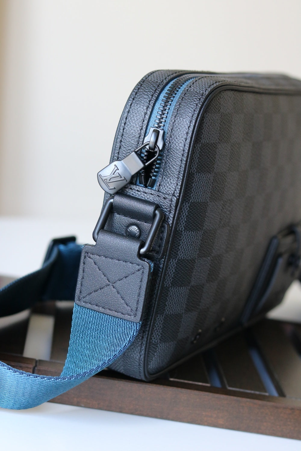 Anum Bags ln Luxury Bag --60291