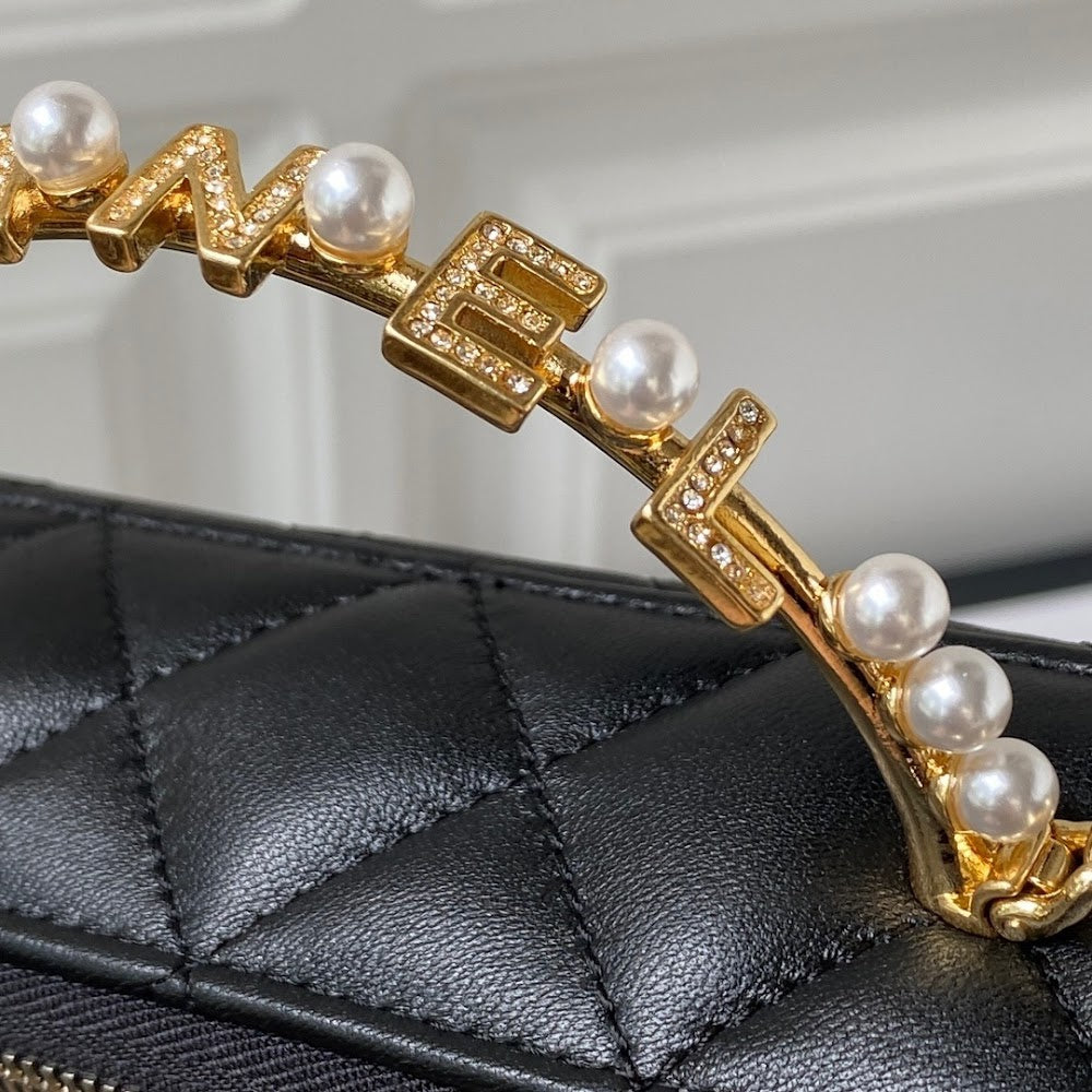 new-luxury-designer-bags-nm20507