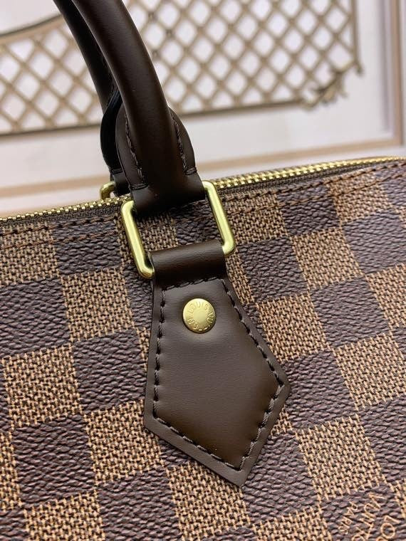 Anum Bags ln Luxury Bag --59519