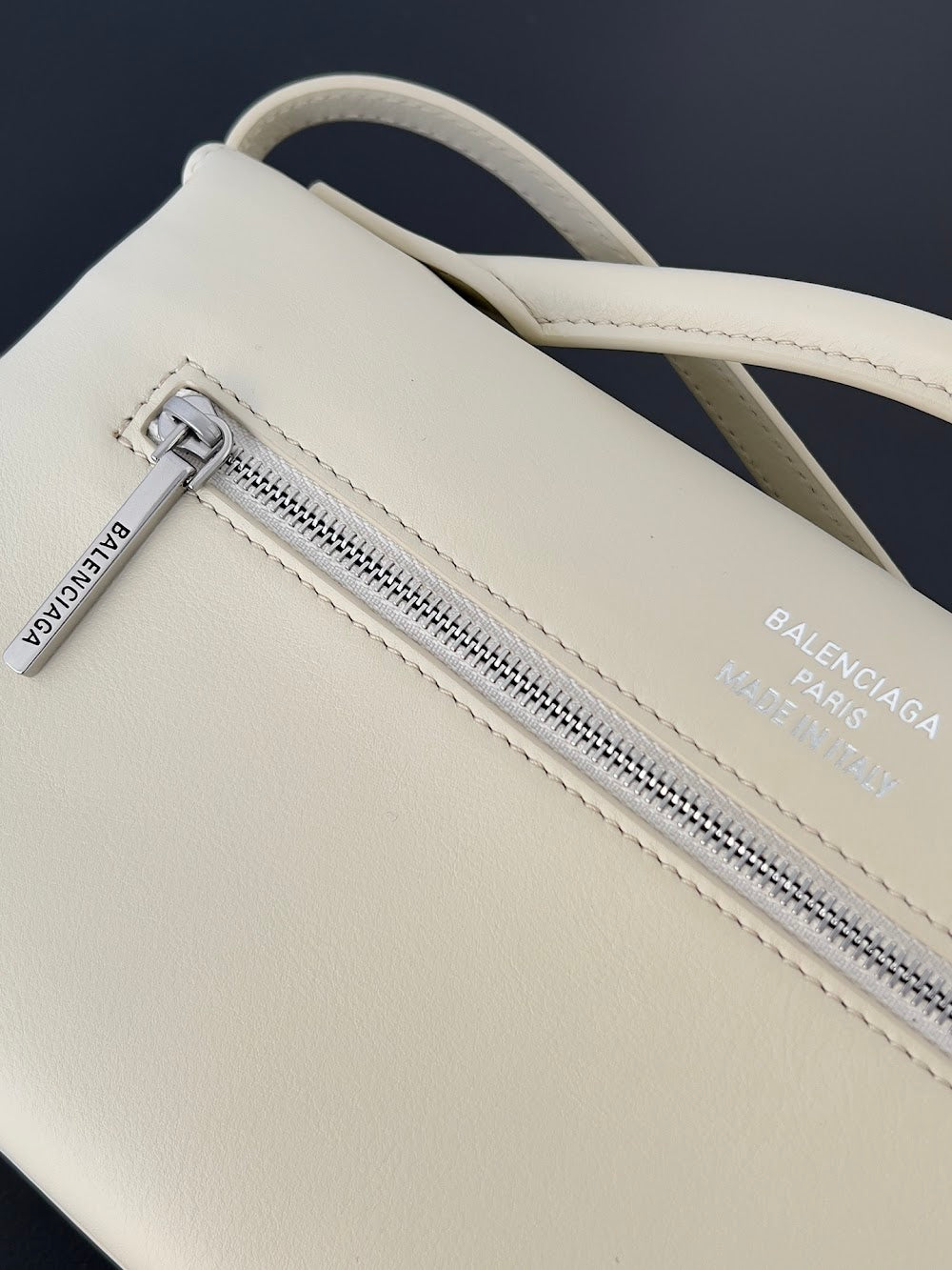 Ezyycart Bags Balenciaga Luxury Bag --111513