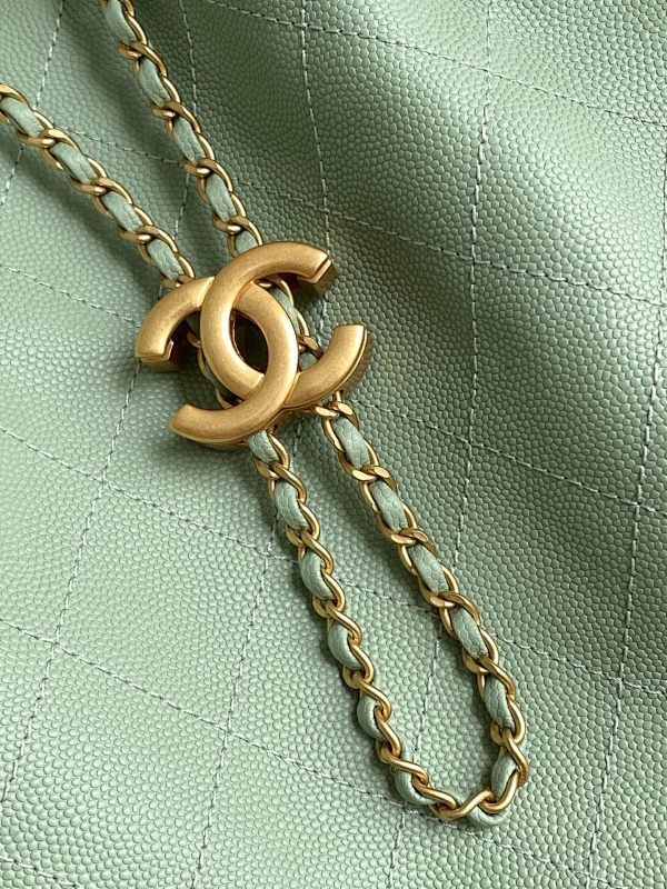 new-luxury-designer-bags-nm20299