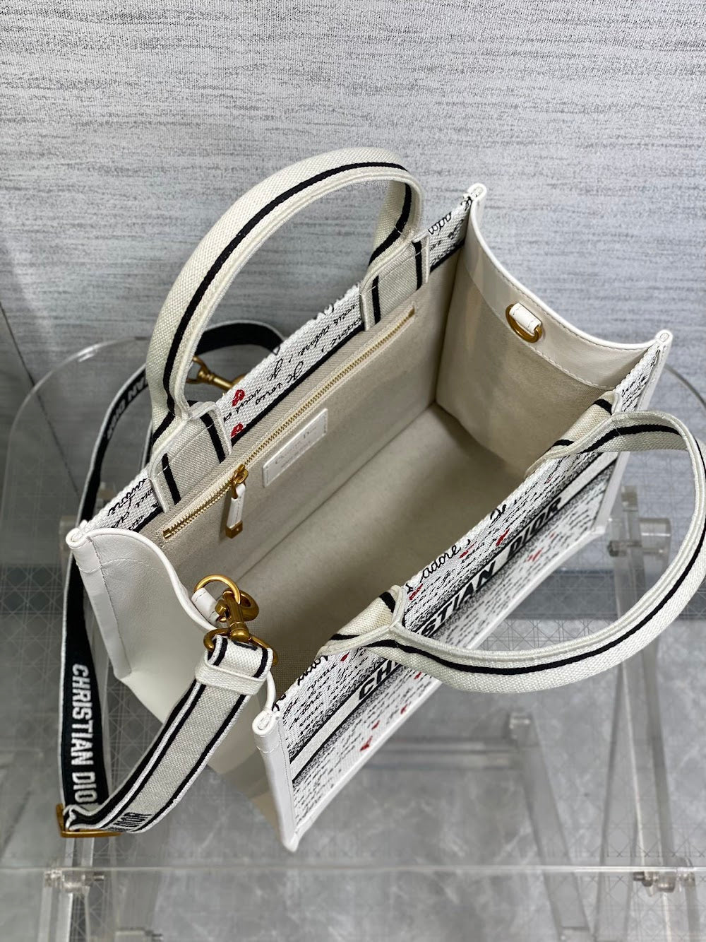 new-luxury-designer-bags-nm16081