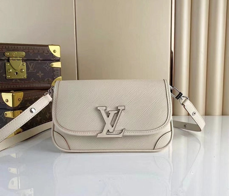 Anum Bags ln Luxury Bag --60759
