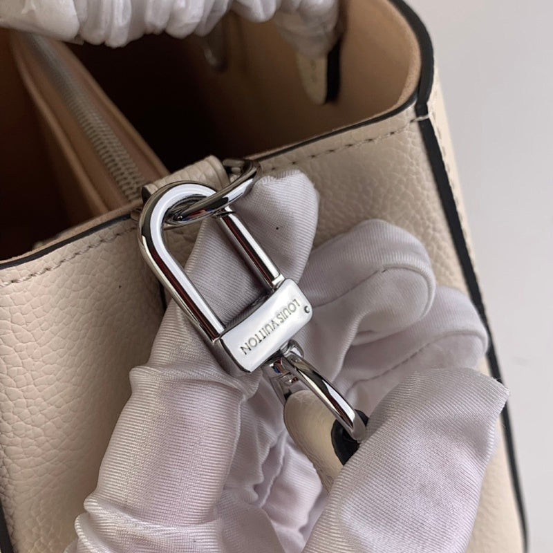 Anum Bags ln Luxury Bag --60940