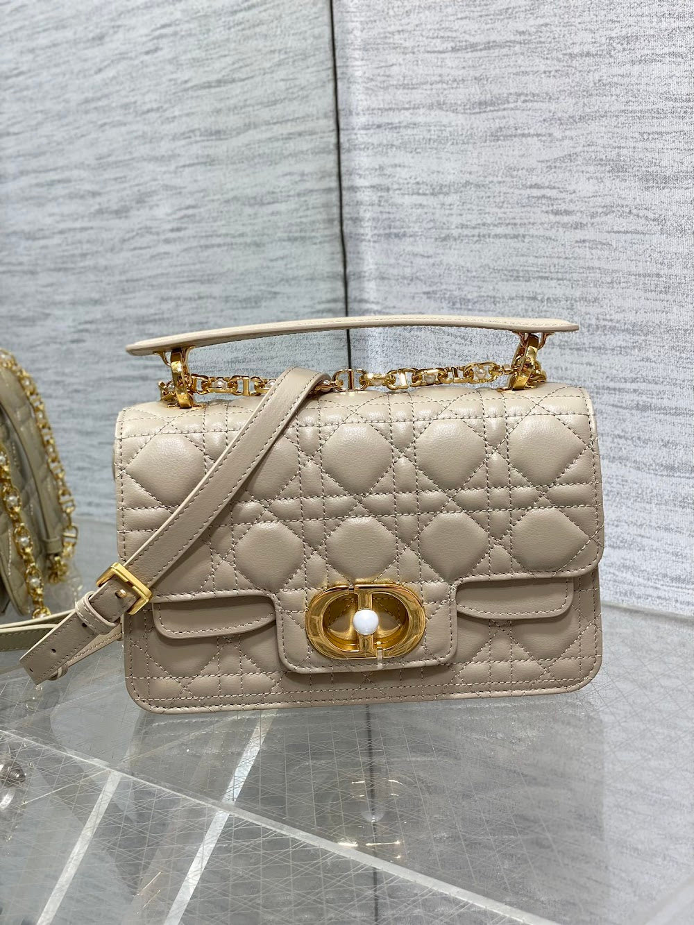 new-designer-premium-bags-nm15889