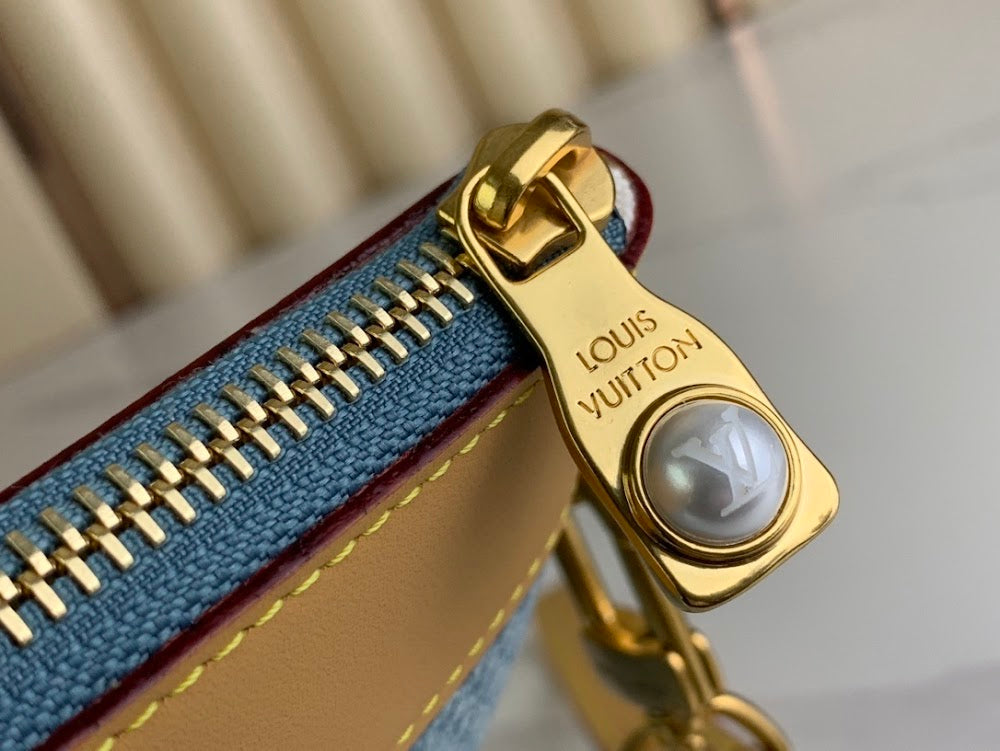 Anum Bags ln Luxury Bag --58729