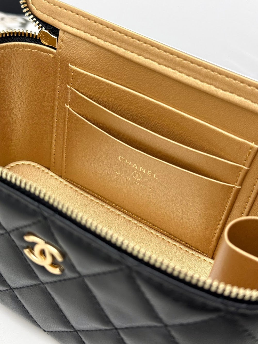 Anum Bags CHn Luxury Bag --113886