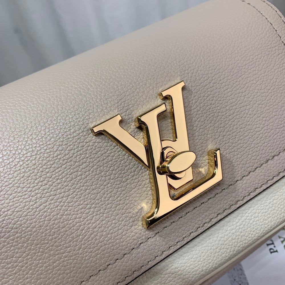 Anum Bags ln Luxury Bag --58849