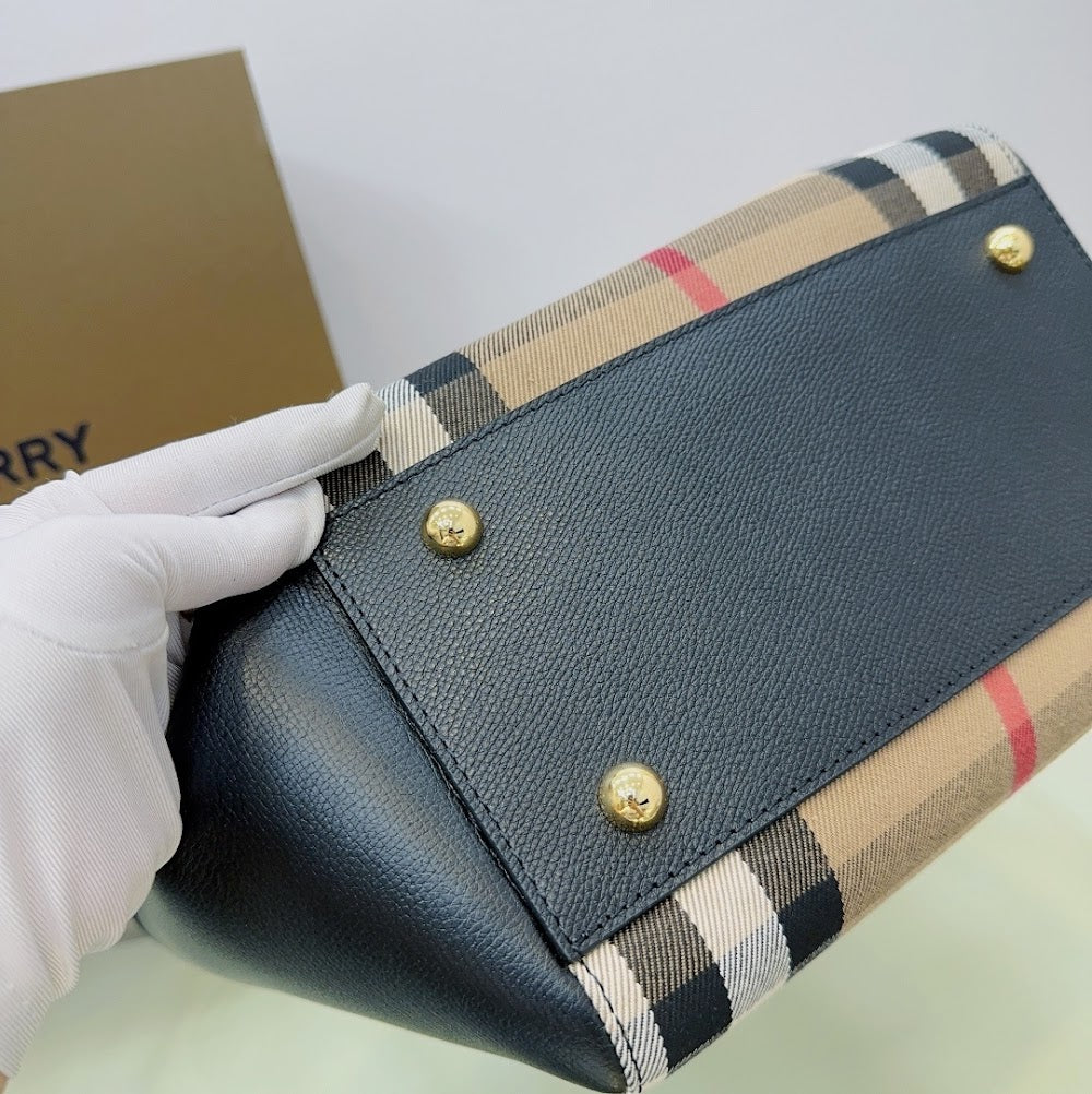 Ezyycart Bags Burberryn Luxury Bag --91820