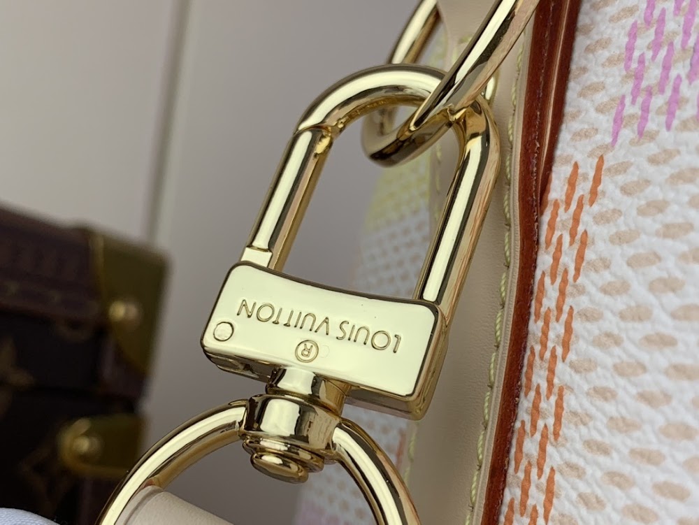 Anum Bags ln Luxury Bag --57772