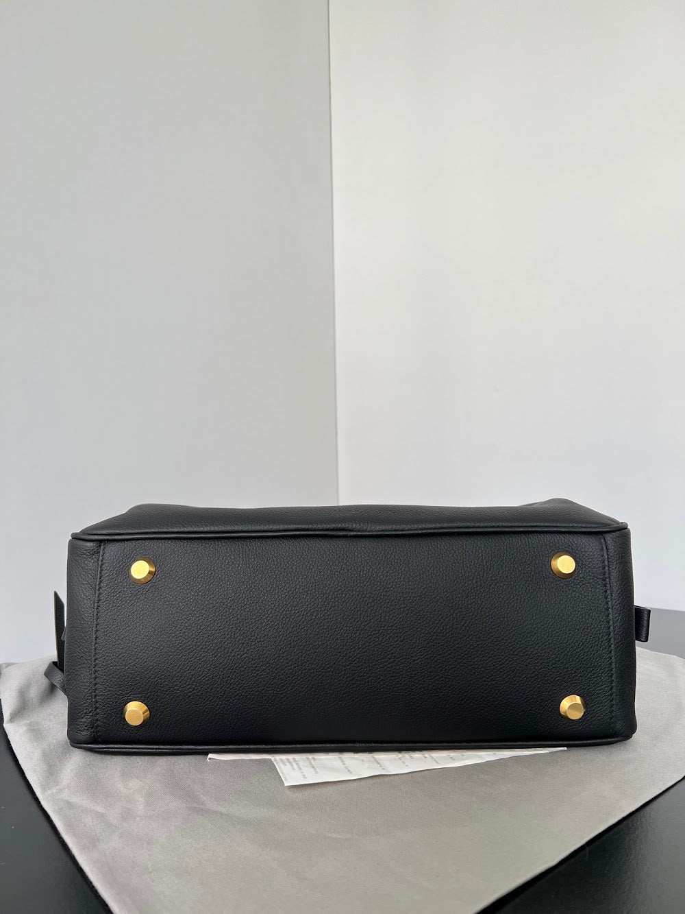 Ezyycart Bags Balenciaga Luxury Bag --111043