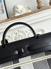 new-luxury-designer-bags-nm11582