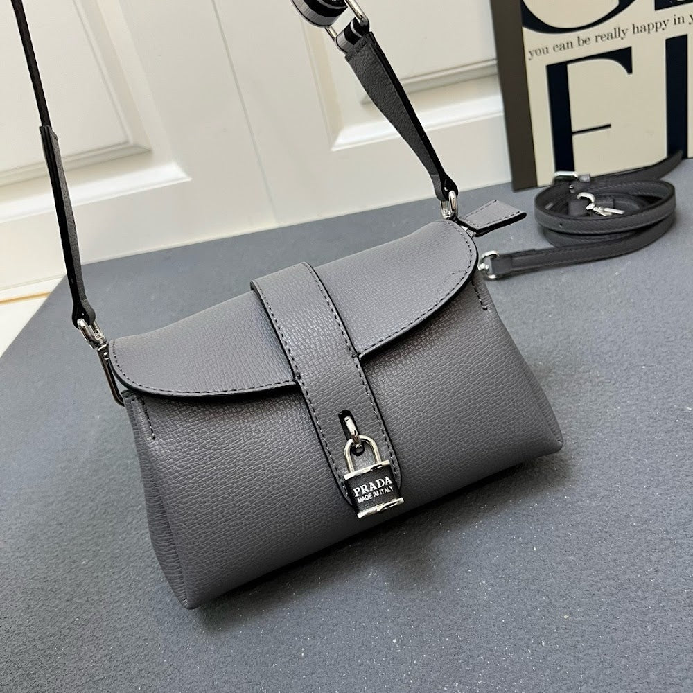 Ezyycart Bags pradn Luxury Bag --74207