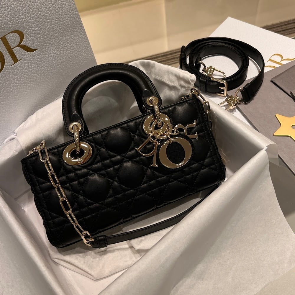 new-designer-premium-bags-nm16165