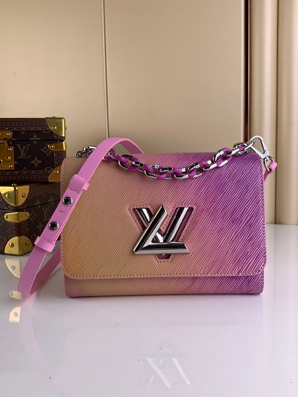 Anum Bags ln Luxury Bag --60977