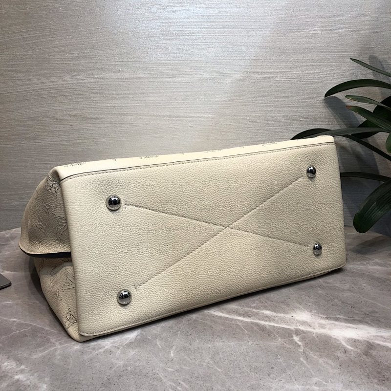 Anum Bags ln Luxury Bag --60799