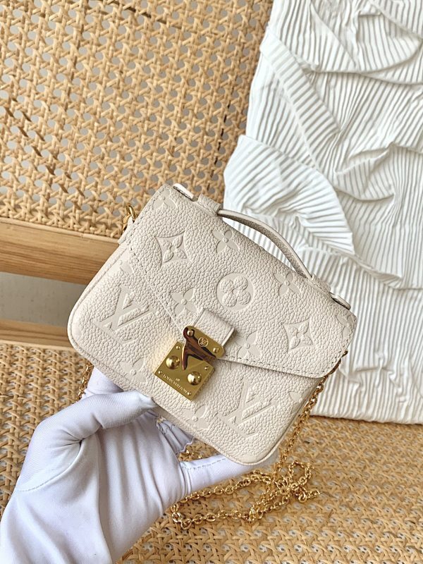 Anum Bags ln Luxury Bag --56009